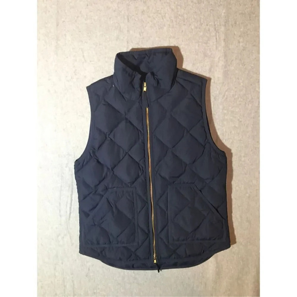 J. Crew Jackets & Blazers - Womens J Crew Vest Size Small Quilted Camping Fashion Warm Minimalist Navy